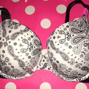 Victoria Secret Pink Bra